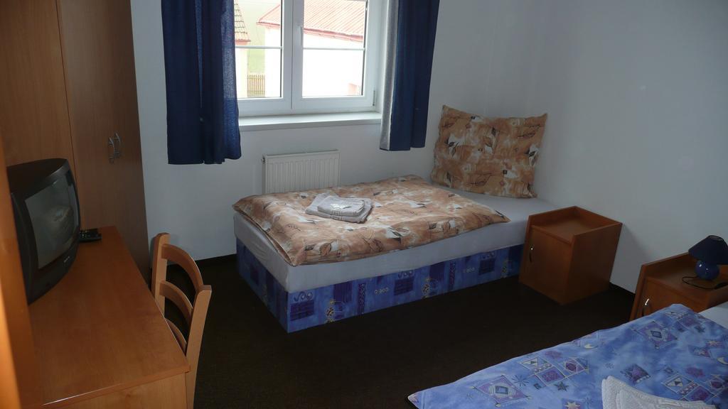 Penzion Hajsky Mlyn Nebanice Экстерьер фото